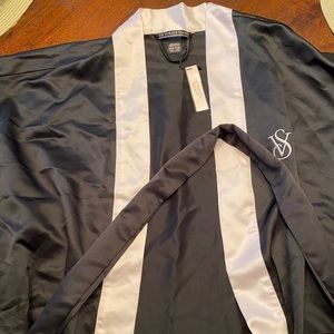 Victoria’s Secret bath robe